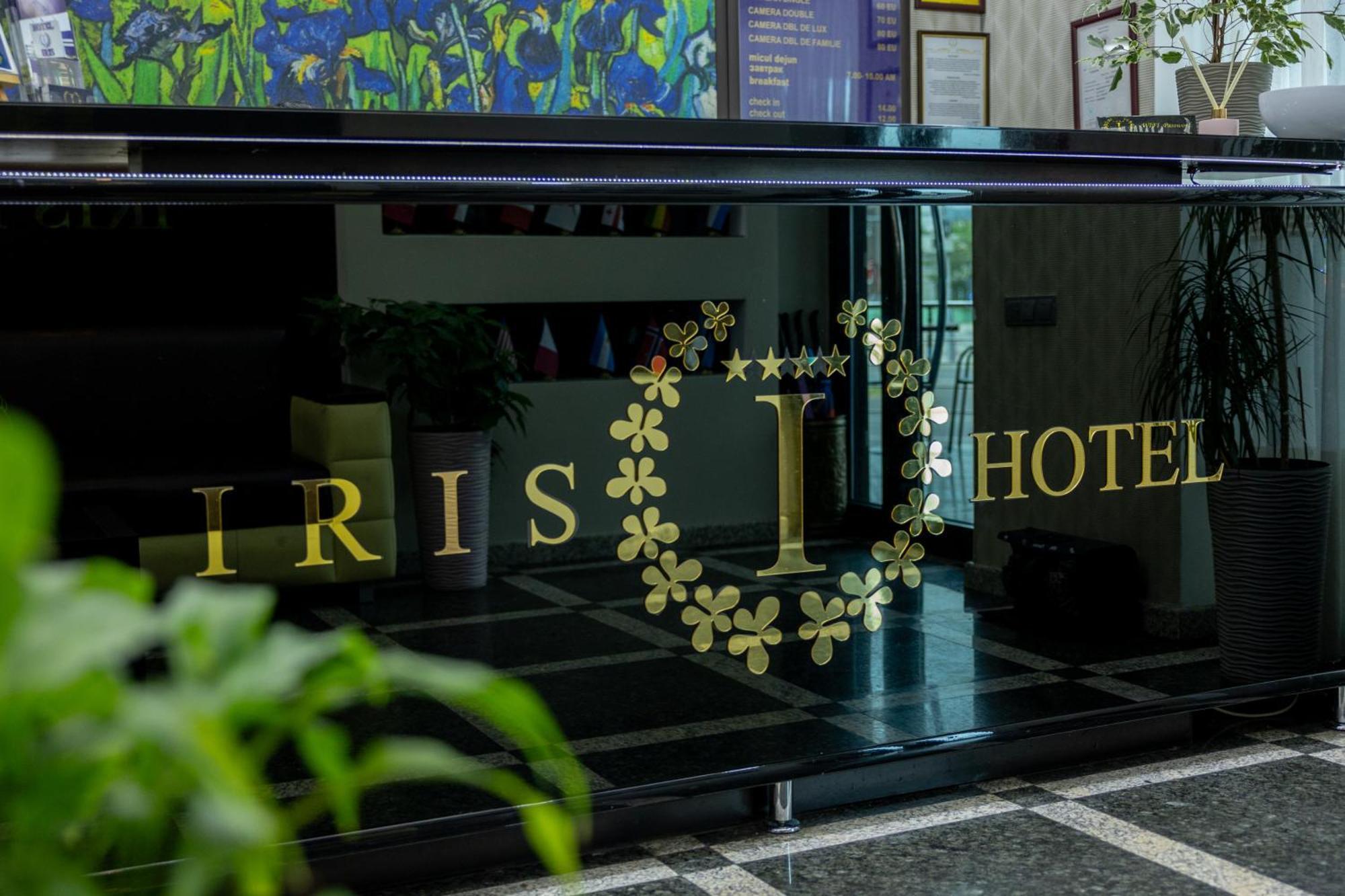 Iris Hotel Chisinau Ngoại thất bức ảnh