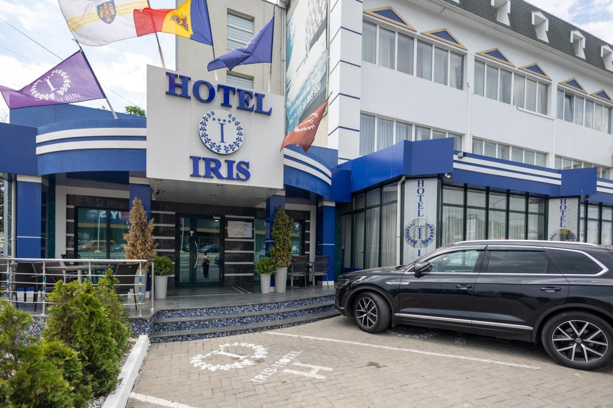 Iris Hotel Chisinau Ngoại thất bức ảnh
