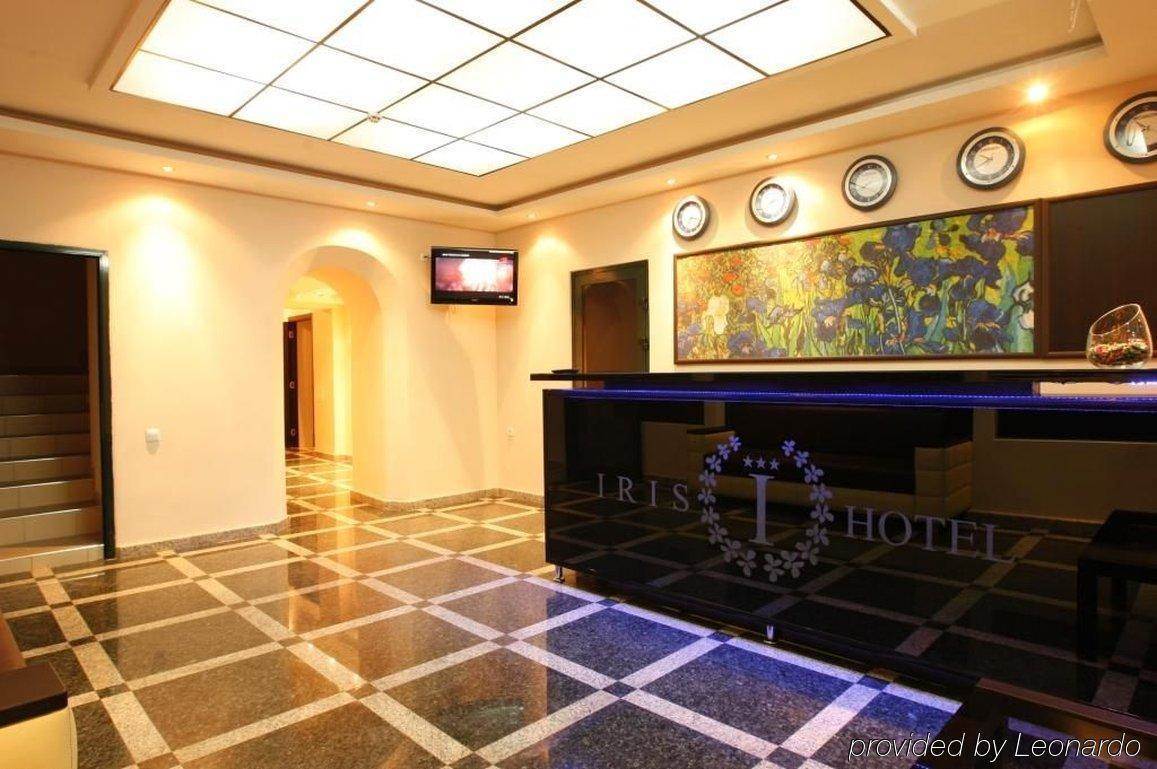 Iris Hotel Chisinau Ngoại thất bức ảnh