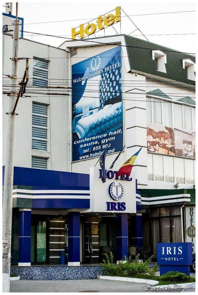 Iris Hotel Chisinau Ngoại thất bức ảnh
