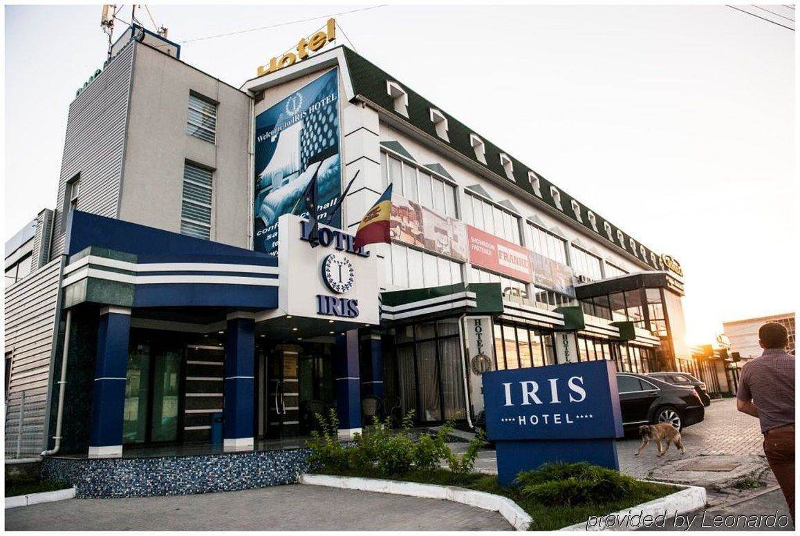 Iris Hotel Chisinau Ngoại thất bức ảnh